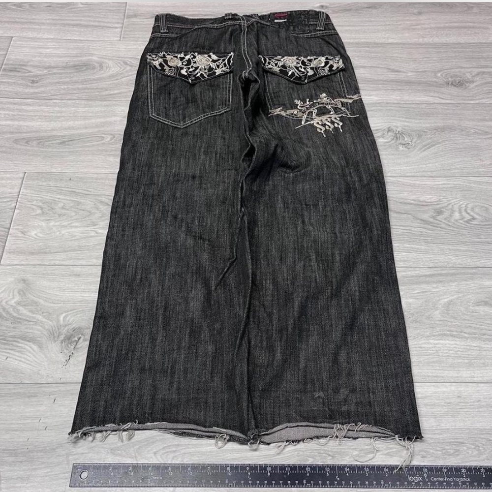Super dope South Pole type pants🫡